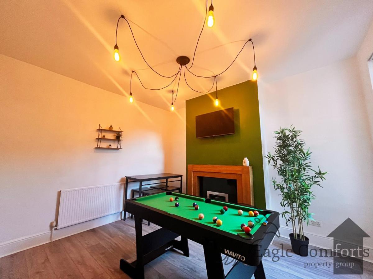 Scott House- 5 Bedrooms- Pool Table Шефилд Екстериор снимка